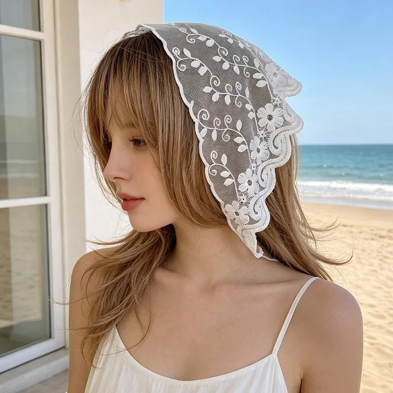 Vintage Lace Head Scarf Womens White Hair Bandana Triangle Shawl Polyester Waist Belt Decorative Tie Country Style Floral Head
Vintage Lace Head Scarf Womens White Hair Bandana Triangle Shawl Polyester Waist Belt Decorative Tie Country Style Floral Head