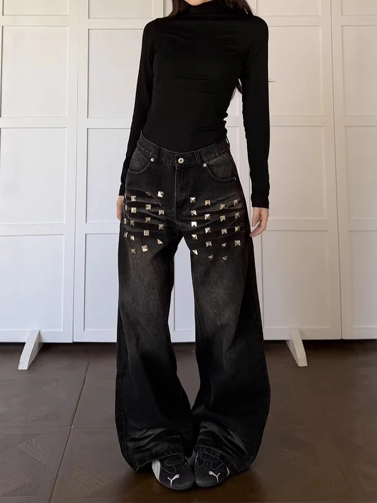 Large Size American Washed Denim Pants High Waist Straight Leg Wide Leg Jeans for Women Vintage Square Rivet Design
Large Size American Washed Denim Pants High Waist Straight Leg Wide Leg Jeans for Women Vintage Square Rivet Design