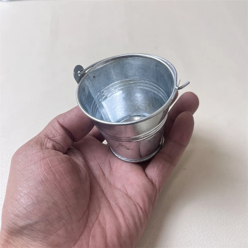 1/6 Scale Soldier Alloy Water Bucket Model for 12inch Toy Figures Accessories Collection Ornament
1/6 Scale Soldier Alloy Water Bucket Model for 12inch Toy Figures Accessories Collection Ornament
