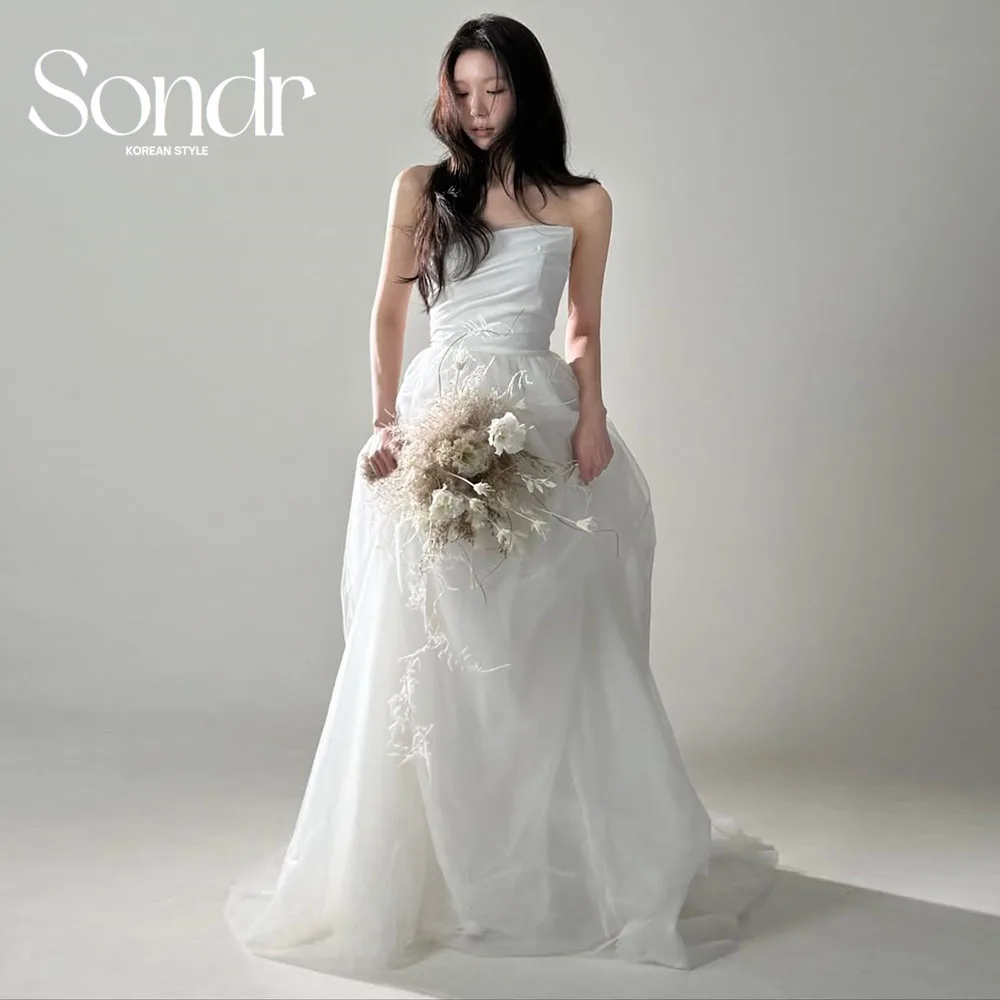 Sondr Fairy Korean Wedding Dresses Strapless Silk Organza Bridal Gown Customized Corset Back Photo Shoot Gown for Self-Wedding
Sondr Fairy Korean Wedding Dresses Strapless Silk Organza Bridal Gown Customized Corset Back Photo Shoot Gown for Self-Wedding