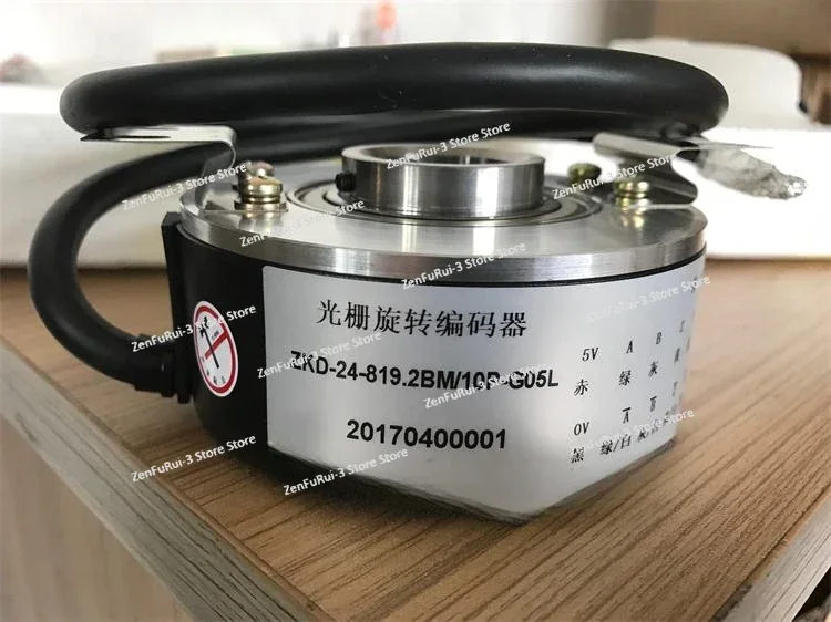 A-ZKD-24-819.2BM/10P-G05L new original photoelectric rotary encoder for elevators
A-ZKD-24-819.2BM/10P-G05L new original photoelectric rotary encoder for elevators
