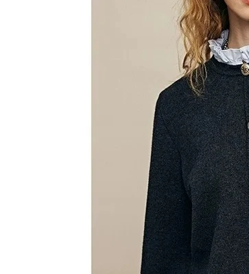 Женское вязаное пальто со съемным воротником и длинными рукавами, однобортная зимняя теплая одежда с вышивкой, модные топы
Женское вязаное пальто со съемным воротником и длинными рукавами, однобортная зимняя теплая одежда с вышивкой, модные топы