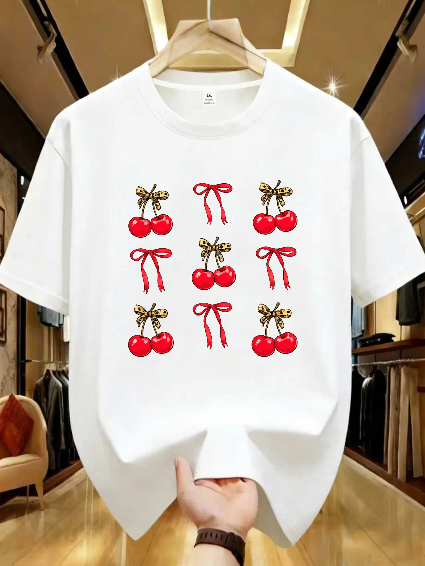 【WZM1021270】Creative cherry print plus size women's round neck summer casual short sleeved street fashion versatile T-shirt
【WZM1021270】Creative cherry print plus size women's round neck summer casual short sleeved street fashion versatile T-shirt