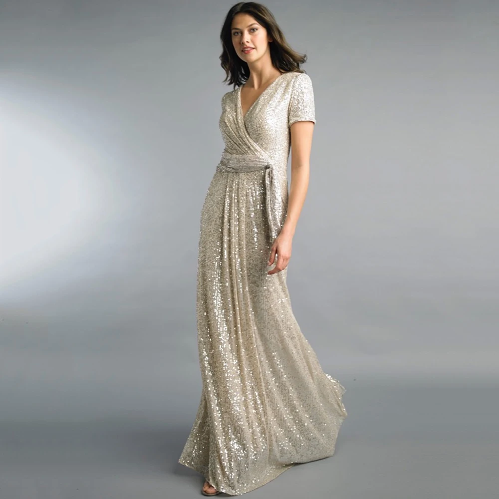 Shiny Sequin V-Neck Short Sleeve Evening Dress with Pleat Sheath Floor Length Custom Made Women Party Gowns for Wedding Guest
Shiny Sequin V-Neck Short Sleeve Evening Dress with Pleat Sheath Floor Length Custom Made Women Party Gowns for Wedding Guest