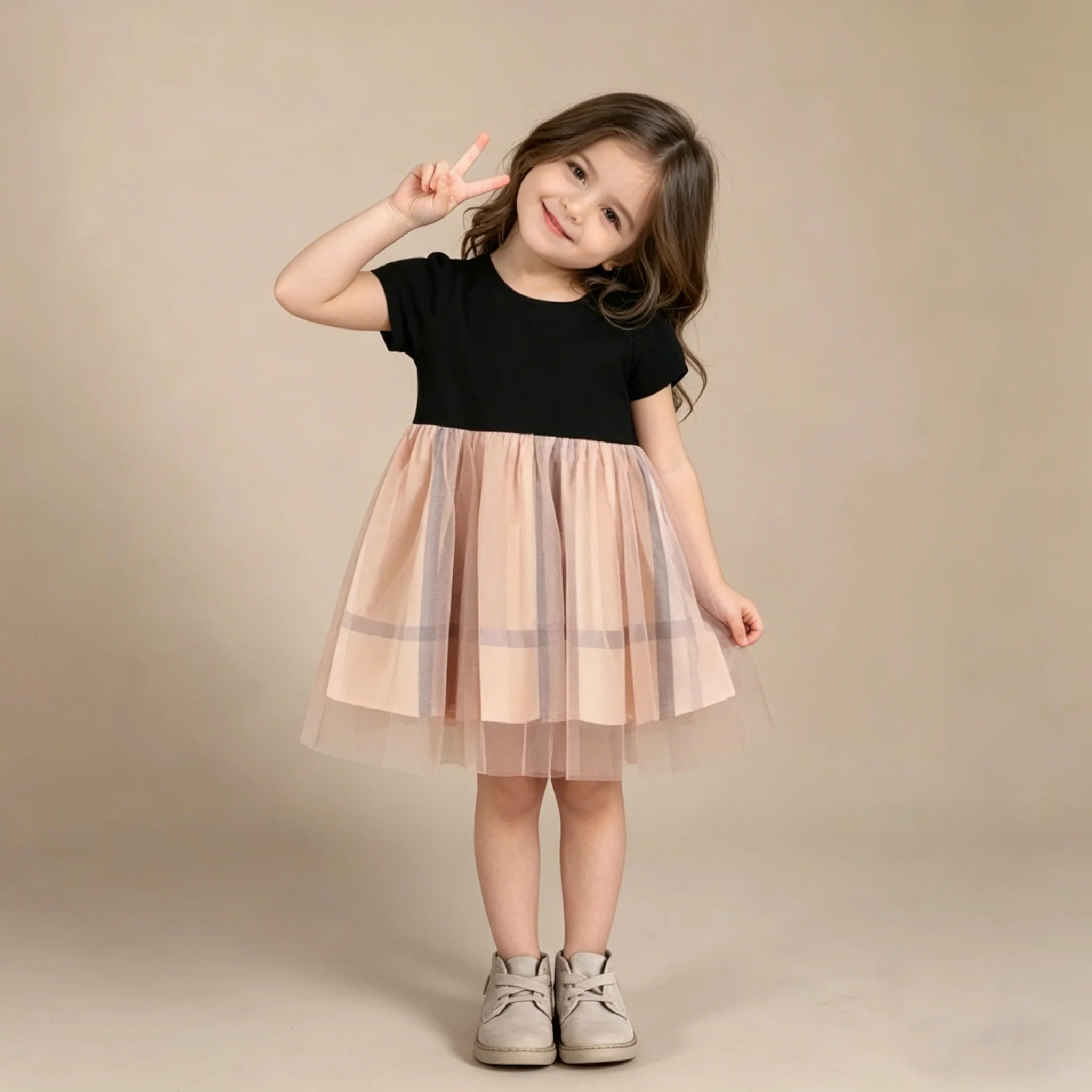 New Summer Baby Girl Dress 2-7 Year Old Back Cross Open Back Gray Mesh Princess Tutu Dress Classic Charm Party Evening Vestidos
New Summer Baby Girl Dress 2-7 Year Old Back Cross Open Back Gray Mesh Princess Tutu Dress Classic Charm Party Evening Vestidos