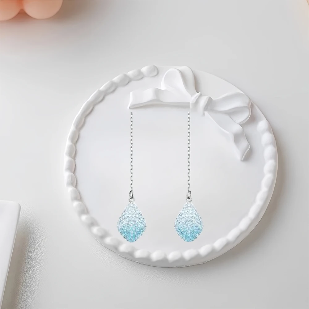 2025 Hot Selling Brand Women's Earrings Simple, Fashionable, Luxurious Jewelry Suitable for Gifting To Friends
2025 Hot Selling Brand Women's Earrings Simple, Fashionable, Luxurious Jewelry Suitable for Gifting To Friends