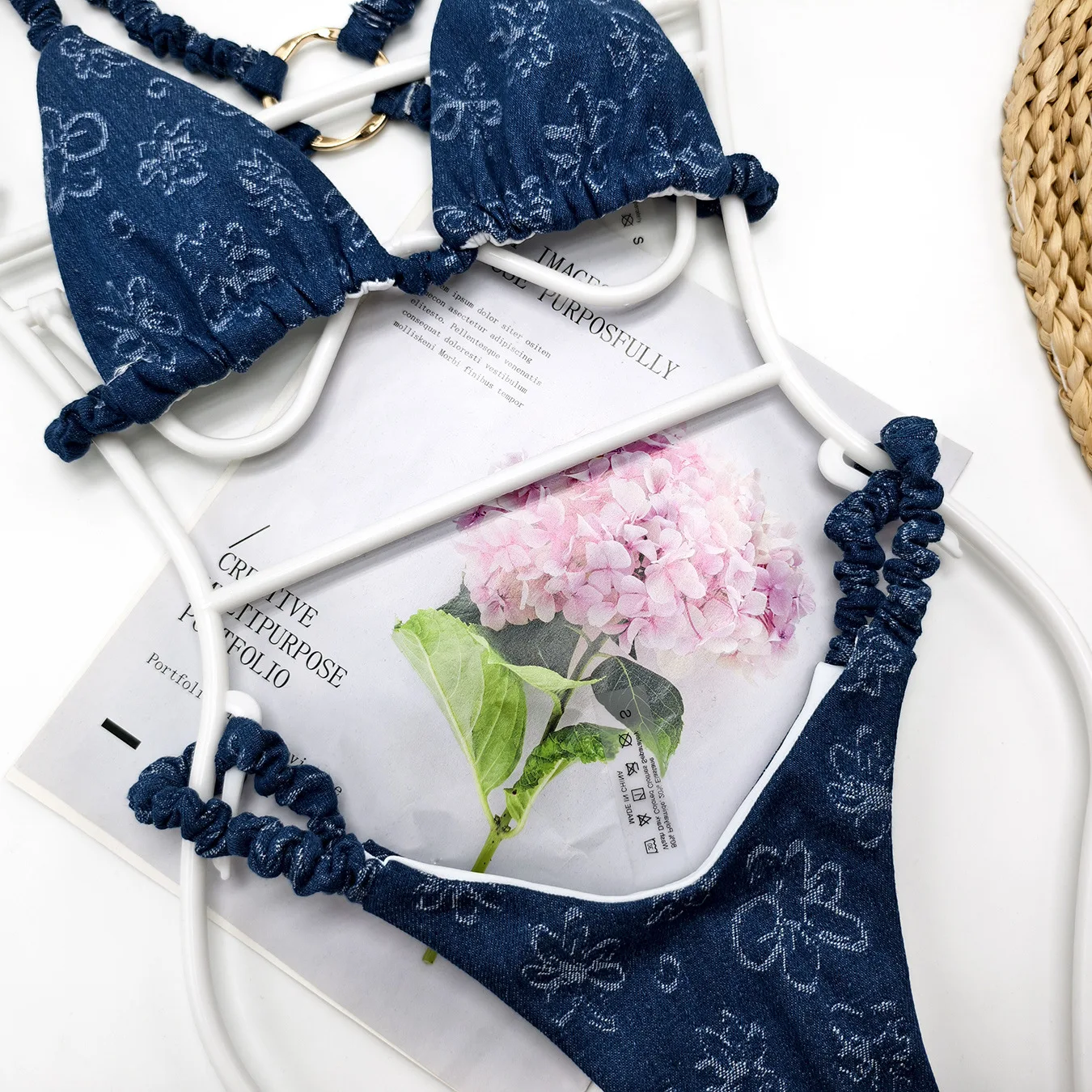 Spice Girl Denim Print Halter Bikini Set Mini Micro Thong Swimwear Two-Piece Women's Bathing Suit Sexy Sexy Swimsuit
Spice Girl Denim Print Halter Bikini Set Mini Micro Thong Swimwear Two-Piece Women's Bathing Suit Sexy Sexy Swimsuit