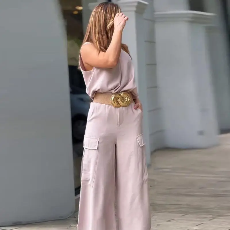 Summer 2025 New Casual Comfortable Sleeveless Light Pink Onesie for Women Low Waist Long Pants Polyester Fabric Cross-Border
Summer 2025 New Casual Comfortable Sleeveless Light Pink Onesie for Women Low Waist Long Pants Polyester Fabric Cross-Border