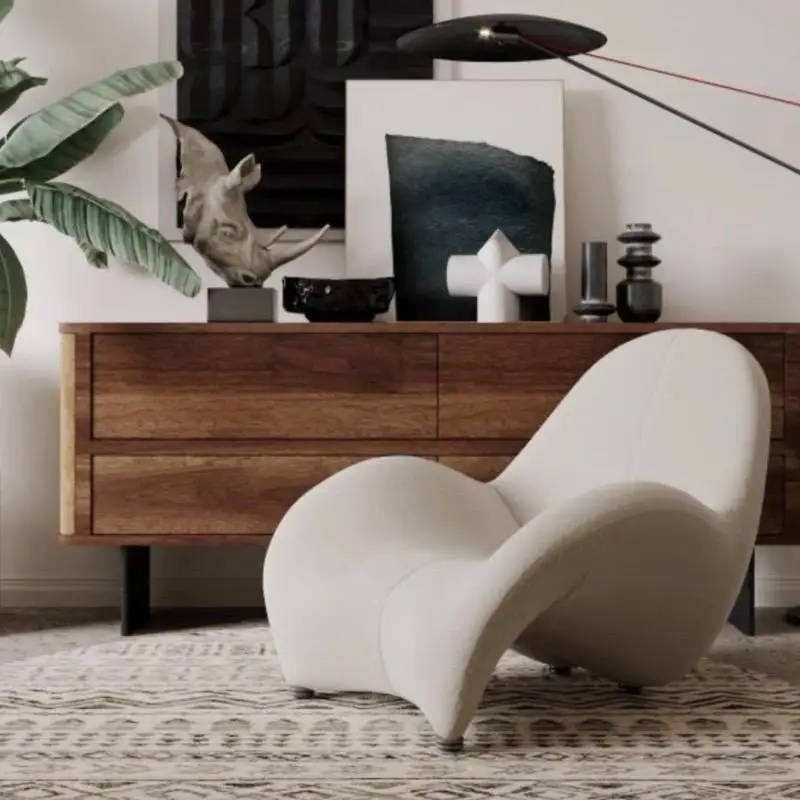 Modern Designer Chair Light Luxury Creative Curved Backrest Leisure Chair Simple Fiberglass Special-shaped Single Chair
Modern Designer Chair Light Luxury Creative Curved Backrest Leisure Chair Simple Fiberglass Special-shaped Single Chair