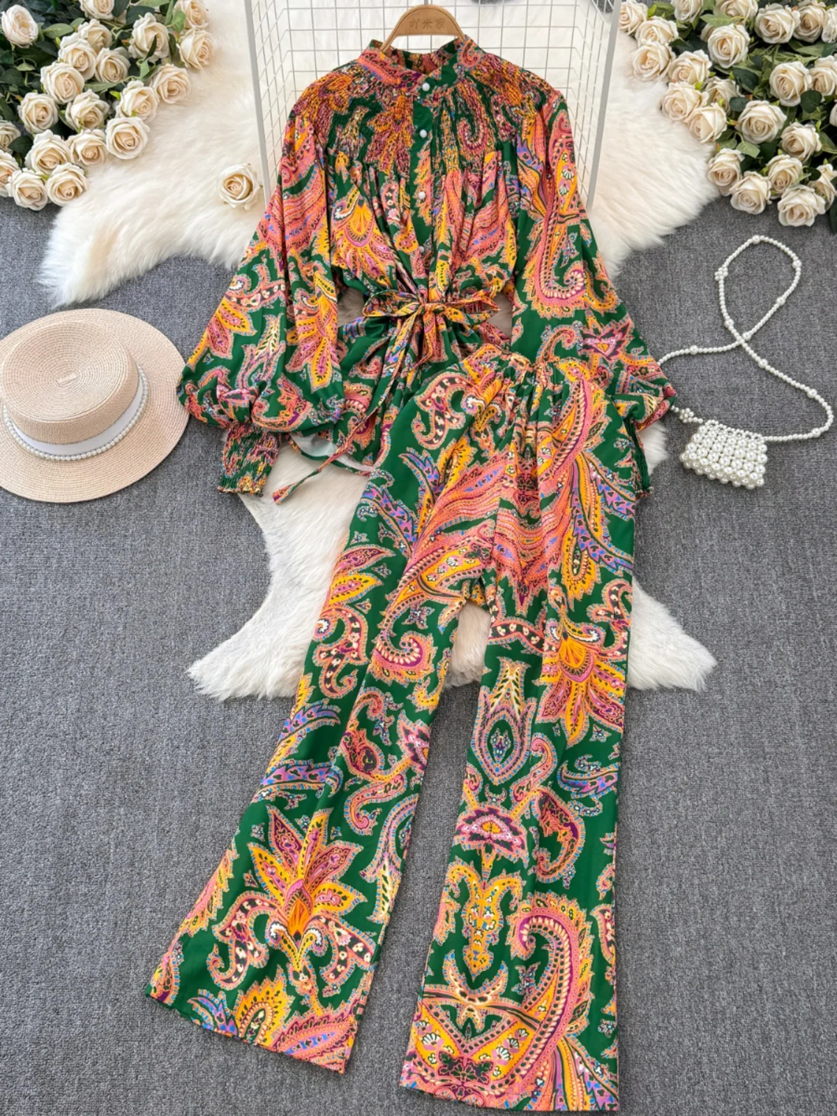 Faionable Batwing Sve Printed irt And High Waist Wide Leg Pants Two Piece Set for Women Ele Slimming Effect
Faionable Batwing Sve Printed irt And High Waist Wide Leg Pants Two Piece Set for Women Ele Slimming Effect