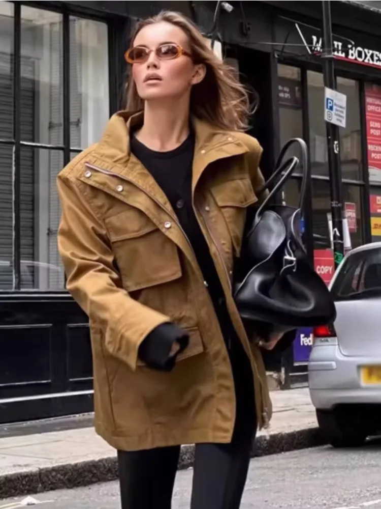 Women Utility Jacket Stand Collar 3D Flap Pockets Drawstring Waist Zip Front Loose Long Sleeve Casual Outerwear Coat 260701
Women Utility Jacket Stand Collar 3D Flap Pockets Drawstring Waist Zip Front Loose Long Sleeve Casual Outerwear Coat 260701