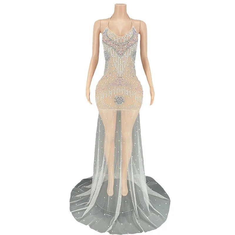 New Elegant Temperament Mesh Neck Shiny Diamond Crystal Sleeveless Long Evening Dress Shoulder Dresses Women Vallentain Dress
New Elegant Temperament Mesh Neck Shiny Diamond Crystal Sleeveless Long Evening Dress Shoulder Dresses Women Vallentain Dress