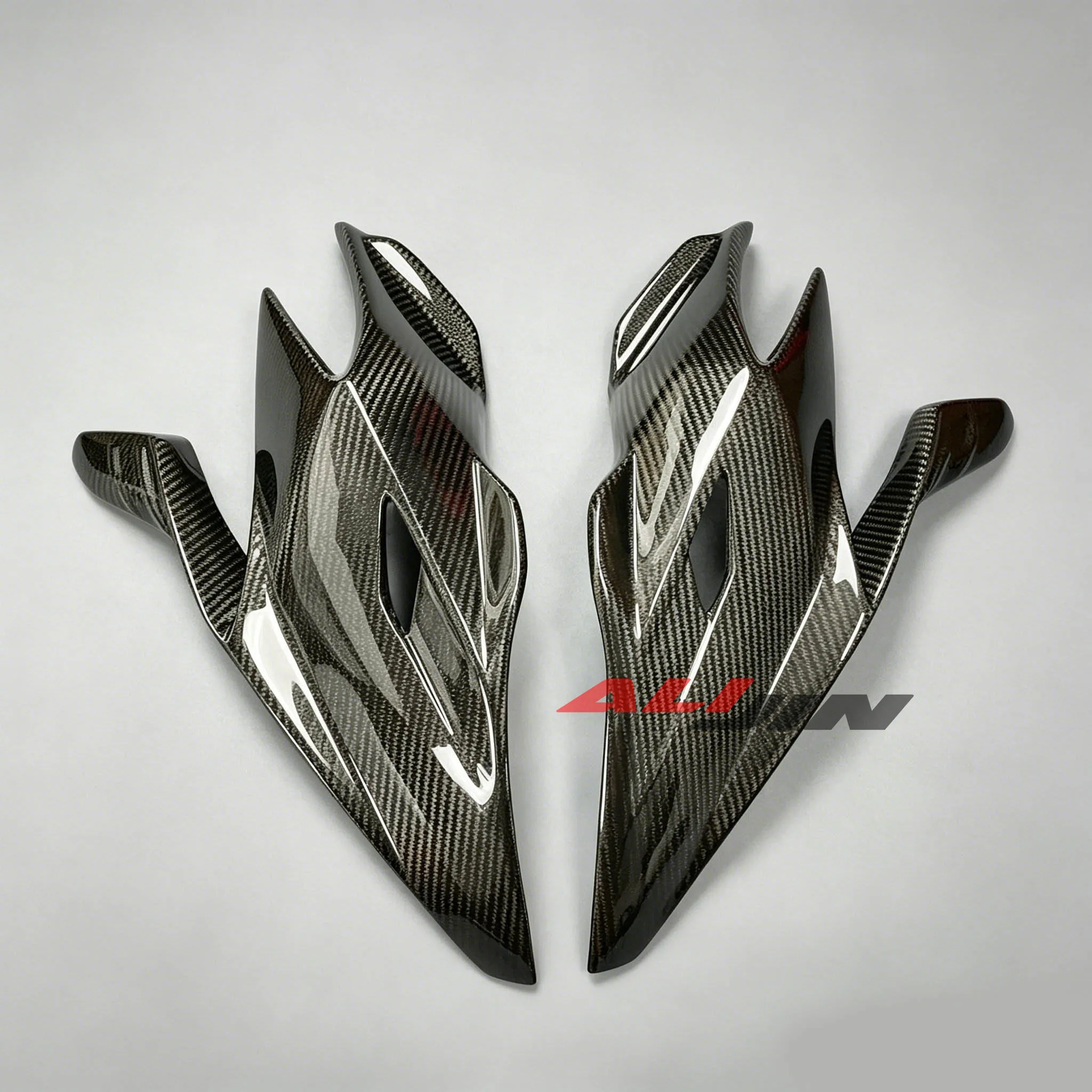 Motorcycle Real Dry Carbon Fiber Fairing Panel Cowling For KTM DUKE 390 17-25 Side Front Tank Fuel Gas Cowling Protector Cover
Motorcycle Real Dry Carbon Fiber Fairing Panel Cowling For KTM DUKE 390 17-25 Side Front Tank Fuel Gas Cowling Protector Cover