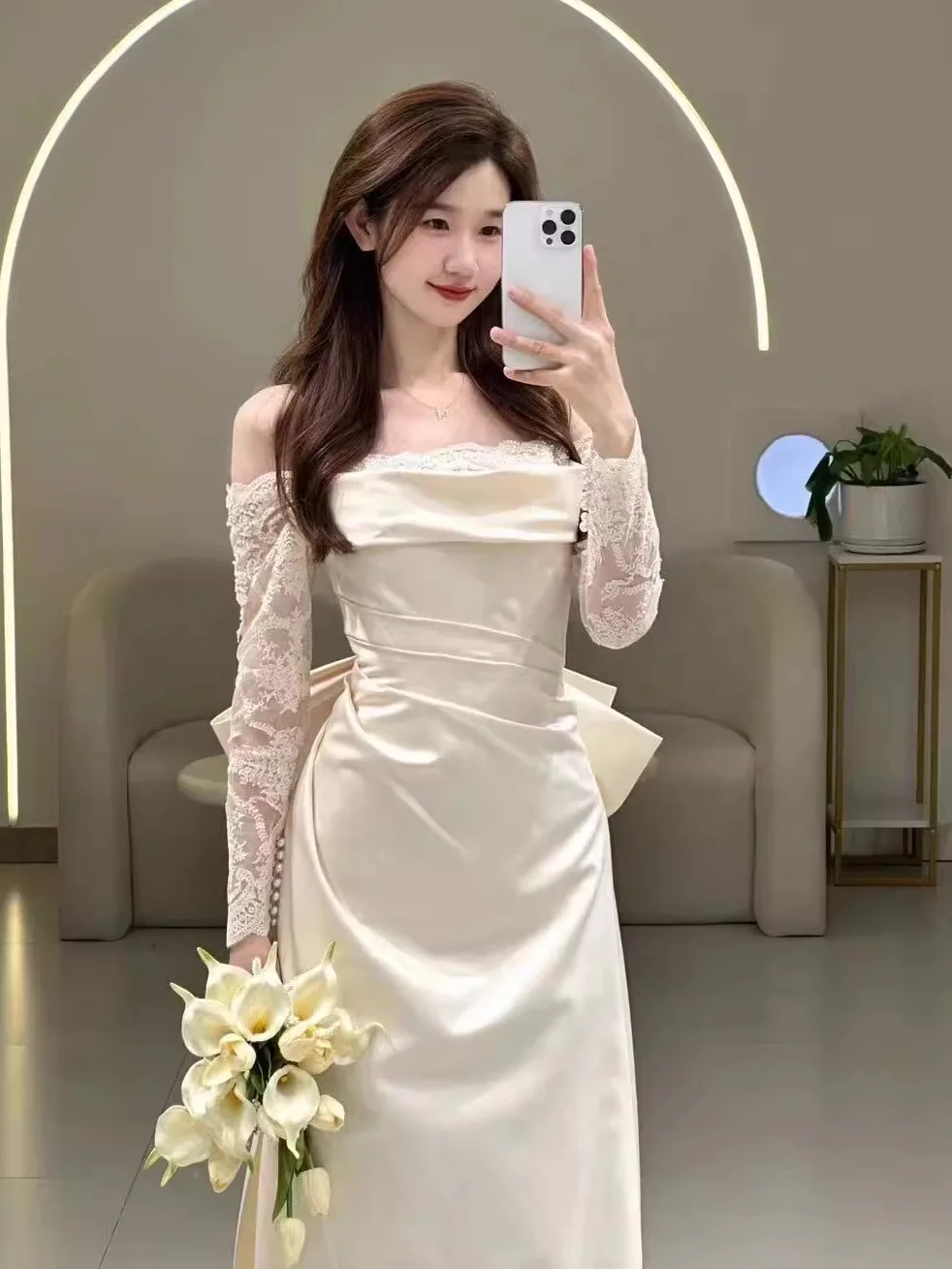 Ele Lace Long Sve White Wedding Dr oulder Bridesmaid Outfit Floor Length Korean Sle High Waist Zipper Ba Gown
Ele Lace Long Sve White Wedding Dr oulder Bridesmaid Outfit Floor Length Korean Sle High Waist Zipper Ba Gown