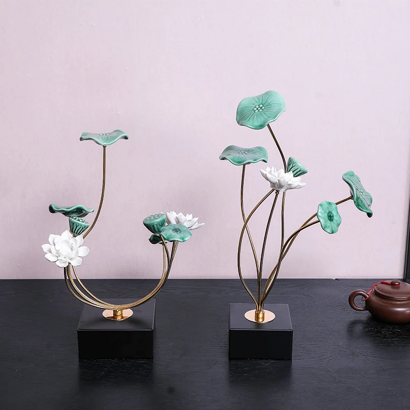 Ceramic crafts creative gift model room modern lotus leaf home office soft decoration
Ceramic crafts creative gift model room modern lotus leaf home office soft decoration