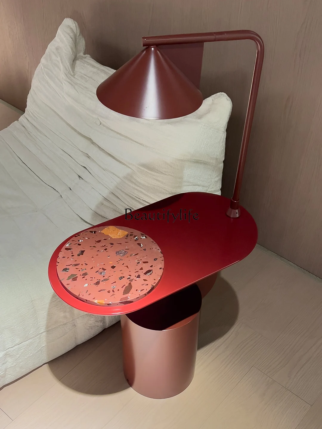 Creative smart side few multi-function wireless charging induction floor premium feeling light luxury bedside table corner few
Creative smart side few multi-function wireless charging induction floor premium feeling light luxury bedside table corner few