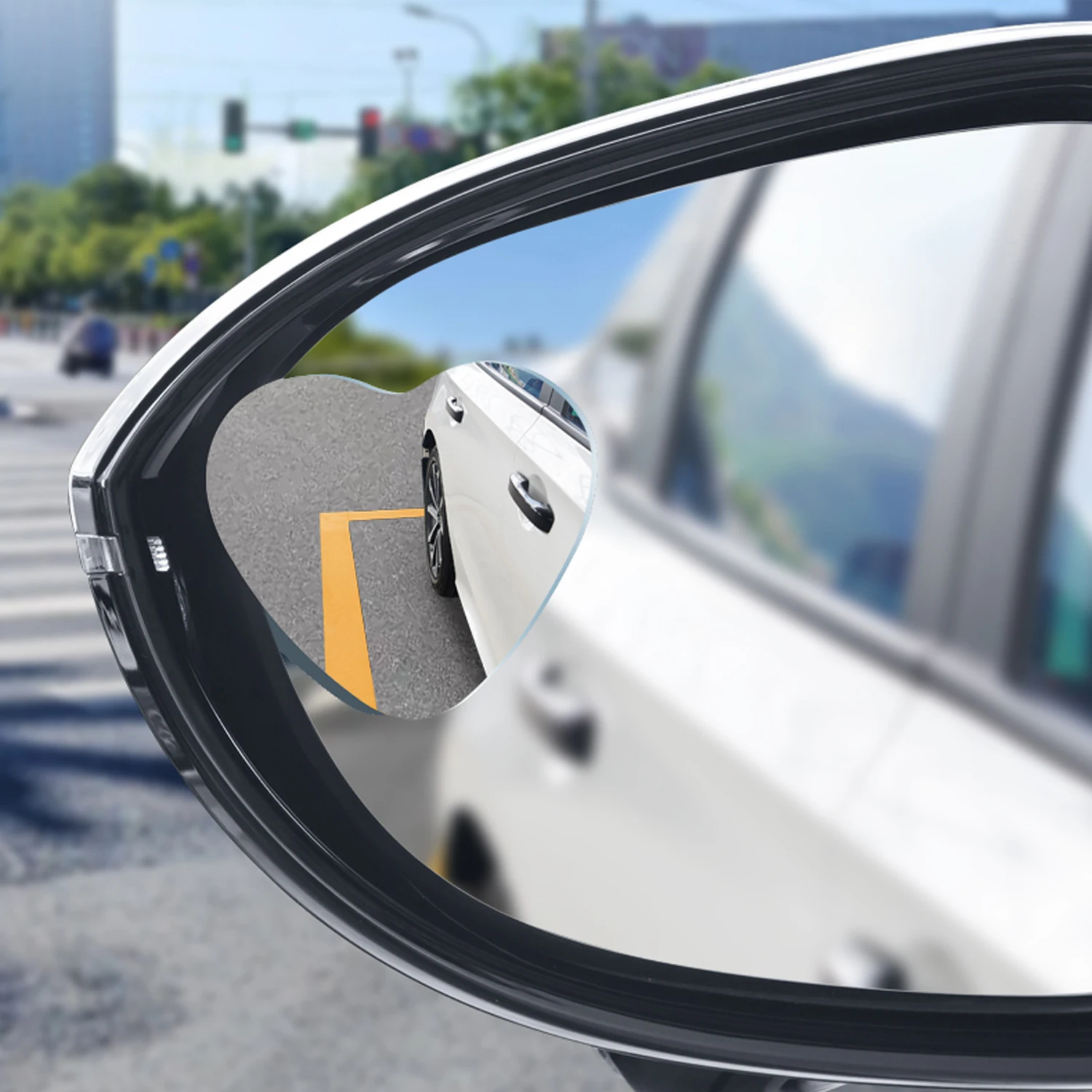 2pcs Car Heart-Shaped Blind Spot Mirrors 360° Adjustable Rotation HD Glass Wide Angle Rear View For SUV Rainproof Universal Fit
2pcs Car Heart-Shaped Blind Spot Mirrors 360° Adjustable Rotation HD Glass Wide Angle Rear View For SUV Rainproof Universal Fit