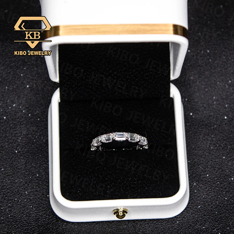 KIbo Jewelry GRA Certified D Color Emerald Cut Hot Sale Moissanite Ring Pass Diamond Tester 925 Silver Plated 18k Gold Band Ring
KIbo Jewelry GRA Certified D Color Emerald Cut Hot Sale Moissanite Ring Pass Diamond Tester 925 Silver Plated 18k Gold Band Ring
