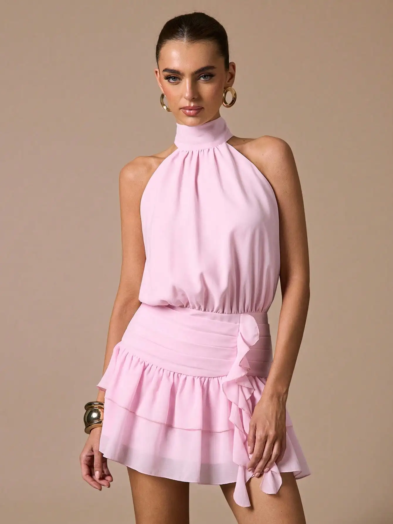 Pink Halter Neck Ruffle Hem Mini Dress for Summer Parties
Pink Halter Neck Ruffle Hem Mini Dress for Summer Parties