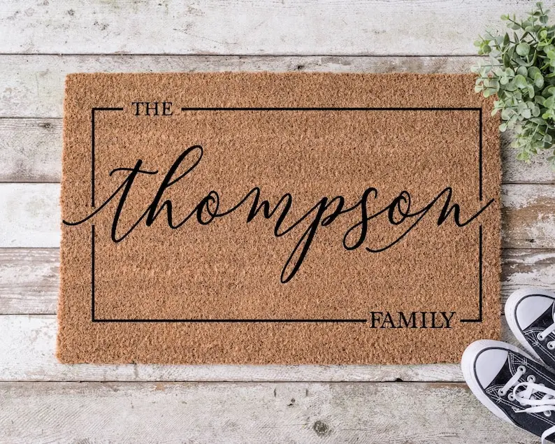 Housewarming Gift Family Name Design Custom Doormat Personalized Coir Anti-slip Doormat Closing Gift Family Welcome Outdoor Rugs
Housewarming Gift Family Name Design Custom Doormat Personalized Coir Anti-slip Doormat Closing Gift Family Welcome Outdoor Rugs