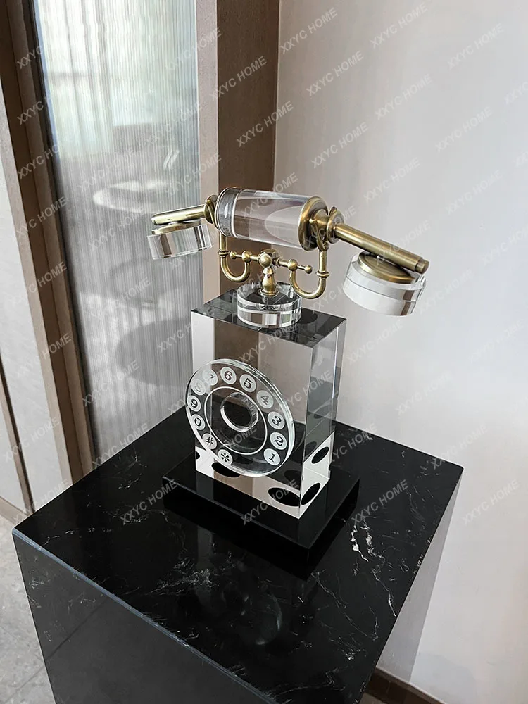 Vintage Crystal Phone Ornaments,Figurine Sculptures,Luxury Living Room,Porch,Center Desk Decorations,Creative Art Office Decor
Vintage Crystal Phone Ornaments,Figurine Sculptures,Luxury Living Room,Porch,Center Desk Decorations,Creative Art Office Decor