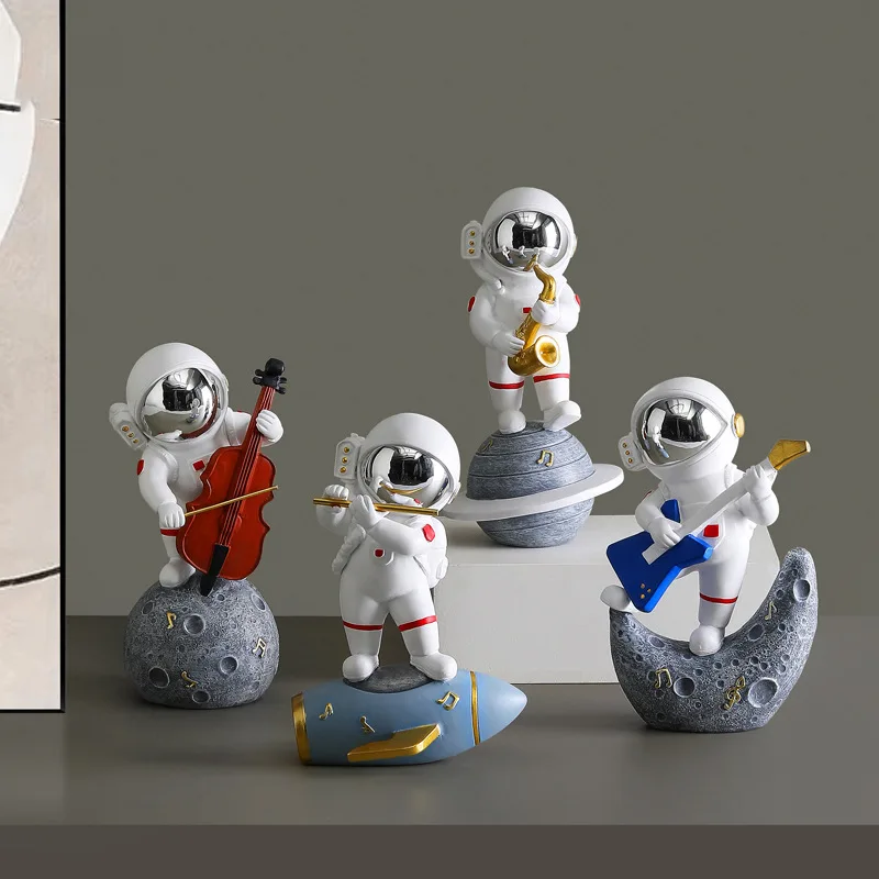 Nordic Creative Astronaut Ornament Luxury Resin Spaceman Sculptures Room TV Cabinet Desktop Cosmonaut Statues Man Decoration
Nordic Creative Astronaut Ornament Luxury Resin Spaceman Sculptures Room TV Cabinet Desktop Cosmonaut Statues Man Decoration