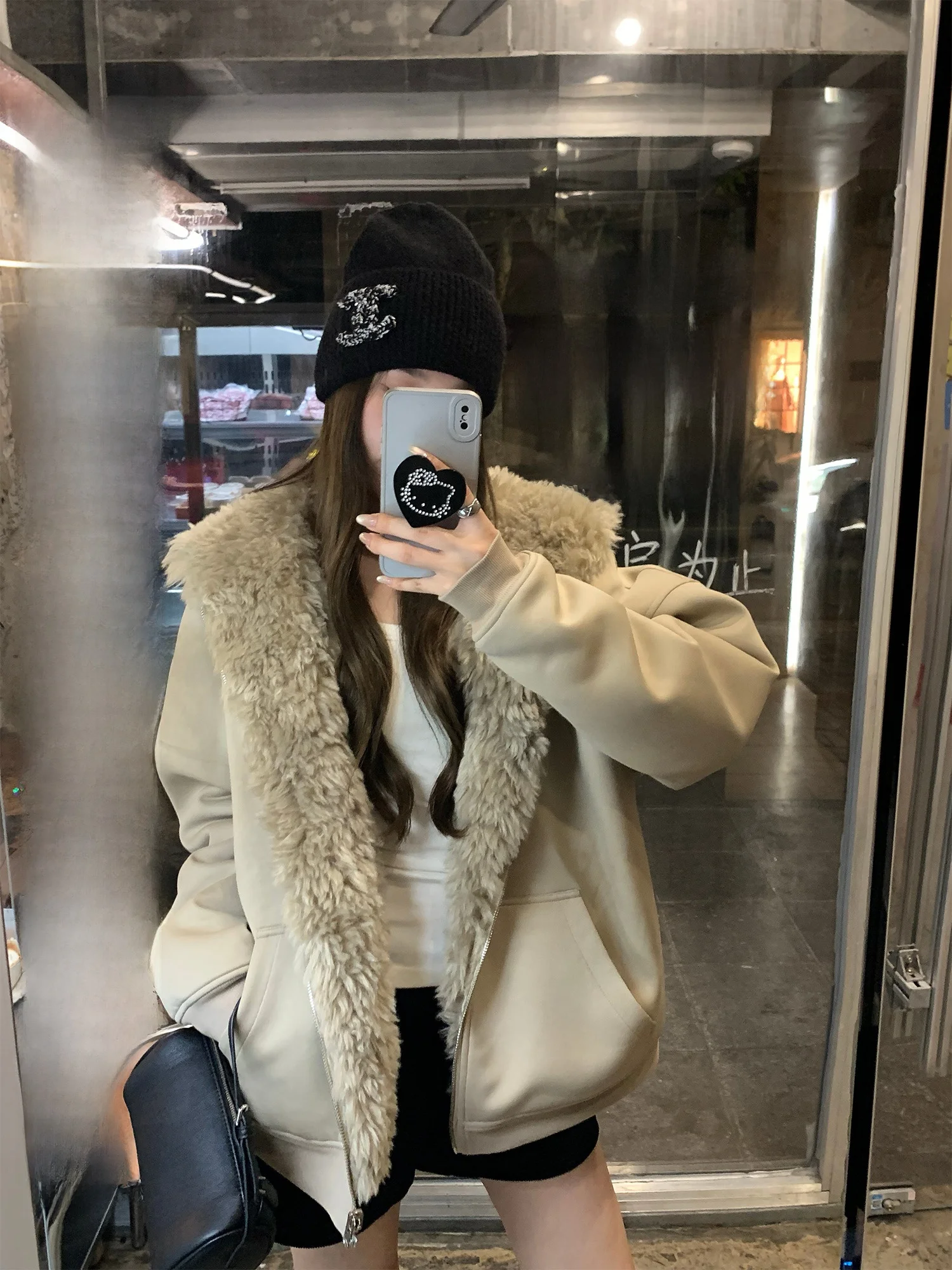 Hhi Amber Pine Double-Sided Wearable Hoodie Jaet Women's Autumn Winter Faionable Design Eco-friendly Fur Long Sve Sw...
Hhi Amber Pine Double-Sided Wearable Hoodie Jaet Women's Autumn Winter Faionable Design Eco-friendly Fur Long Sve Sw...