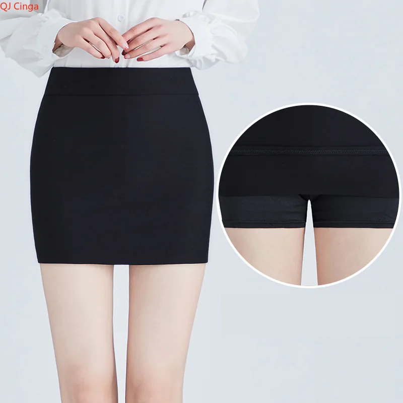 Stylish Women's High-waisted Mini Skirt That Prevents Exposure, Black Stretchy, Figure-hugging Club Mini Skirts.
Stylish Women's High-waisted Mini Skirt That Prevents Exposure, Black Stretchy, Figure-hugging Club Mini Skirts.