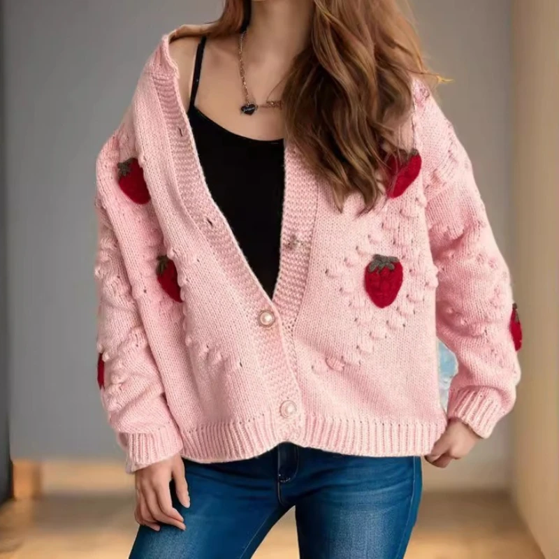 Crocheted Embroidery in Autumn and Winter 2025 Stereoscopic Strawberry Pearl Button Knitted Sweater Women's Cardigan Coat
Crocheted Embroidery in Autumn and Winter 2025 Stereoscopic Strawberry Pearl Button Knitted Sweater Women's Cardigan Coat
