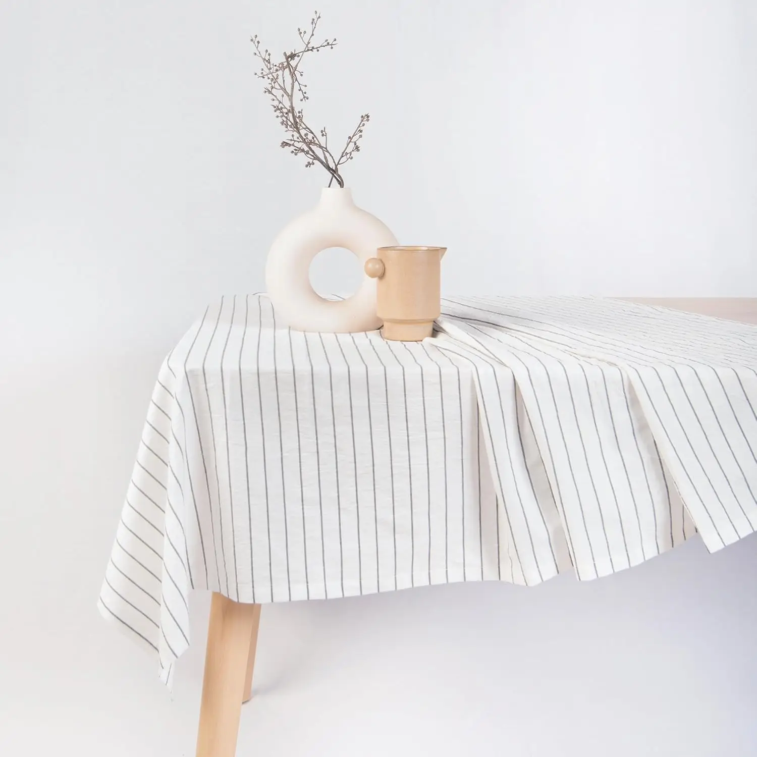 Скатерть из чистого льна 100% в полоску, скатерть из натуральной ткани для кухни, столовой, домашнего повседневного стола, роскошное украшение
Скатерть из чистого льна 100% в полоску, скатерть из натуральной ткани для кухни, столовой, домашнего повседневного стола, роскошное украшение