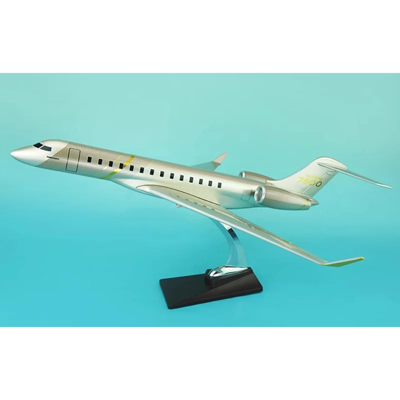 Diecast 1/72 Scale Global 7500 Private Jet/Business Jet Model Gift Box Set Model toy Ornament Collection
Diecast 1/72 Scale Global 7500 Private Jet/Business Jet Model Gift Box Set Model toy Ornament Collection