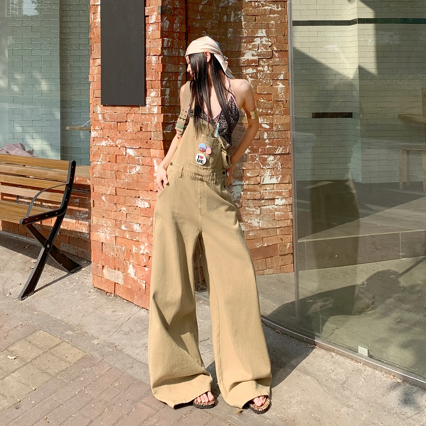 Spring 2026 Women's Casual Loose Jeans Overalls Comfortable Loose Fit Versatile Long Pants Slimming Effect Cotton Natural Waist
Spring 2026 Women's Casual Loose Jeans Overalls Comfortable Loose Fit Versatile Long Pants Slimming Effect Cotton Natural Waist