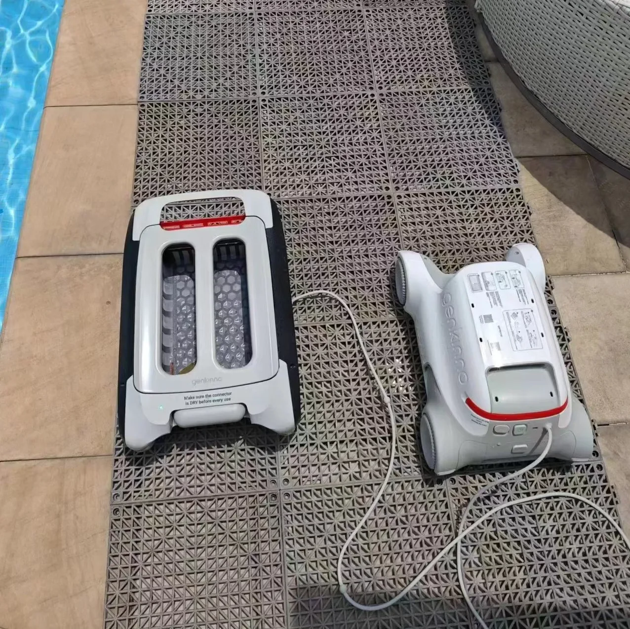 Robotic Swimming Pool Cleaner Robot Wireless Automatic Smart Cleaner Swimming Pool Cleaning Portable
Robotic Swimming Pool Cleaner Robot Wireless Automatic Smart Cleaner Swimming Pool Cleaning Portable