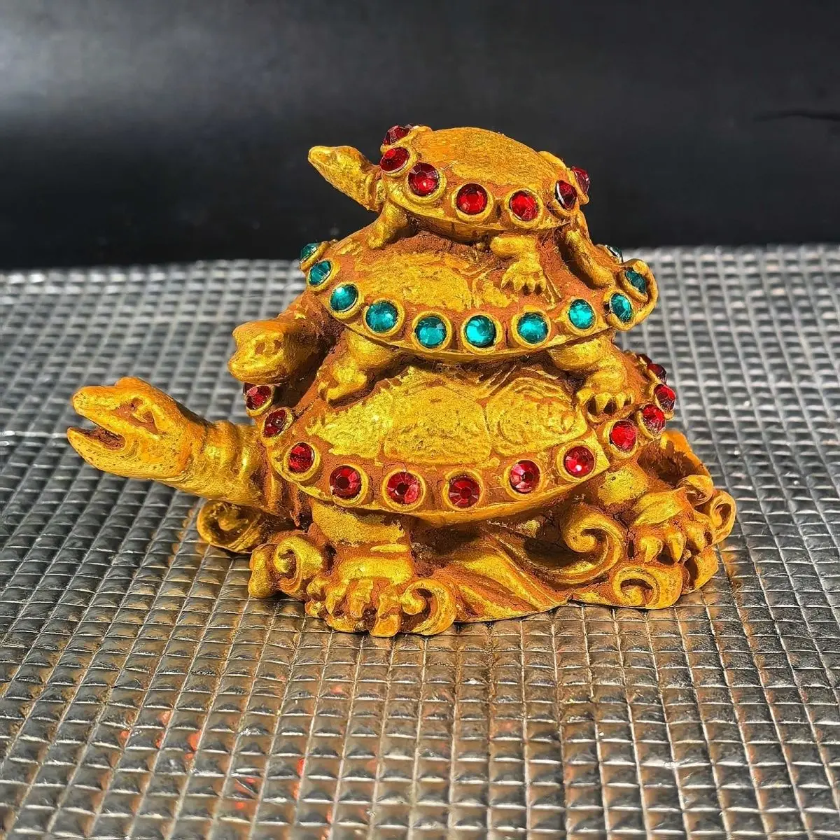 Inlaid with gemstones to attract wealth dragon turtle faucet third generation home furnishing living room gift decoration openin
Inlaid with gemstones to attract wealth dragon turtle faucet third generation home furnishing living room gift decoration openin