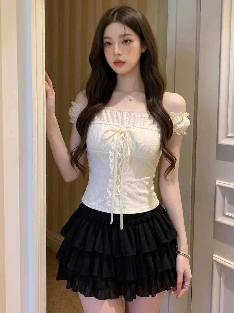 Summer New Style Splice Lace Sleeveless T-Shirt Women's Fashionable Waist Cinched Knot Short Top French Style Slim Fit
Summer New Style Splice Lace Sleeveless T-Shirt Women's Fashionable Waist Cinched Knot Short Top French Style Slim Fit