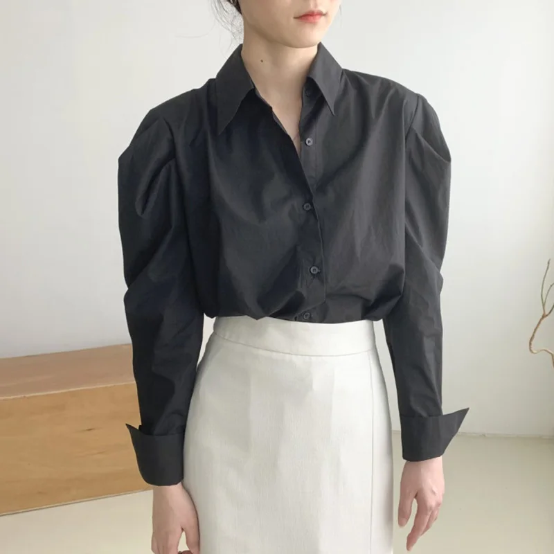 Chic Collar Bubble Sve irt Women's Casual Loose Fit Pred Pleat Single Button Faionable Versatile Top
Chic Collar Bubble Sve irt Women's Casual Loose Fit Pred Pleat Single Button Faionable Versatile Top