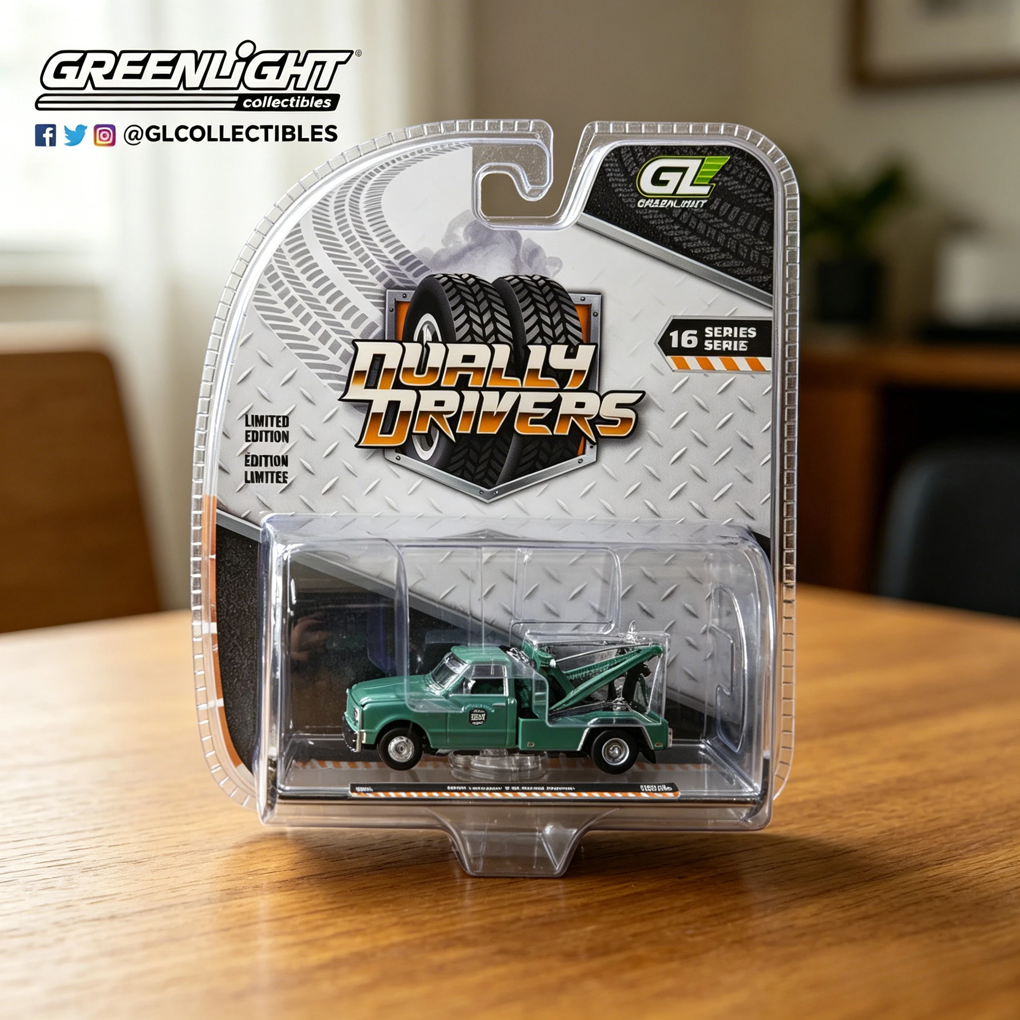 GreenLight 1:64 Dual Drive Series 16-1967 Chevrolet C-30 Dually Wrecker Diecast Alloy Car Model Collectible Gift
GreenLight 1:64 Dual Drive Series 16-1967 Chevrolet C-30 Dually Wrecker Diecast Alloy Car Model Collectible Gift
