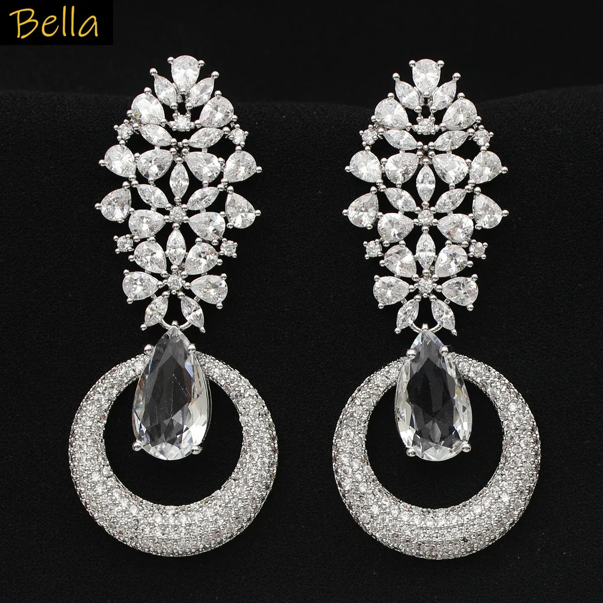 fashion cubic zirconia earrings for women shiny silver color jewelry white green dangling earrings party jewelry
fashion cubic zirconia earrings for women shiny silver color jewelry white green dangling earrings party jewelry