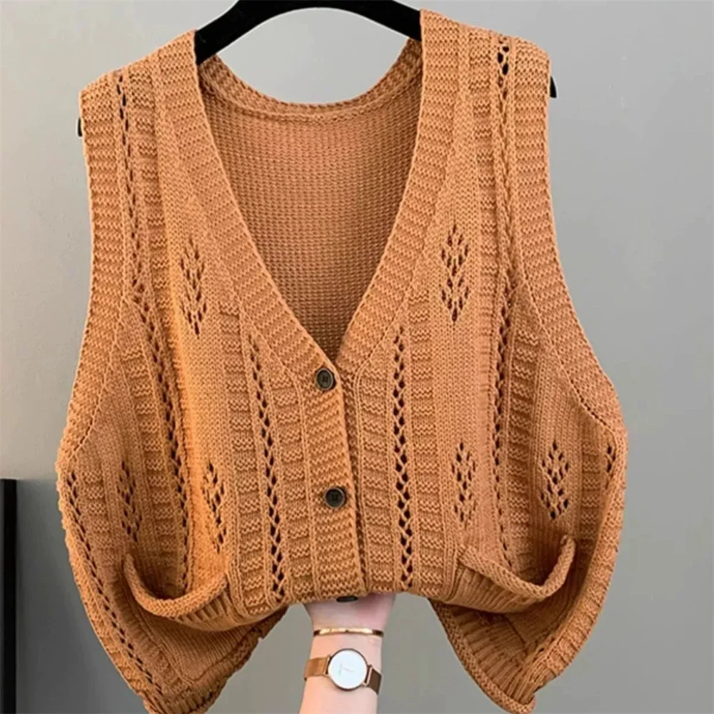 2025 Korean Casual Sweater Women Vest V Neck Solid Hollow Out Knitted Waistcoat Streetwear Coat Fashion Women Clothes Tops
2025 Korean Casual Sweater Women Vest V Neck Solid Hollow Out Knitted Waistcoat Streetwear Coat Fashion Women Clothes Tops