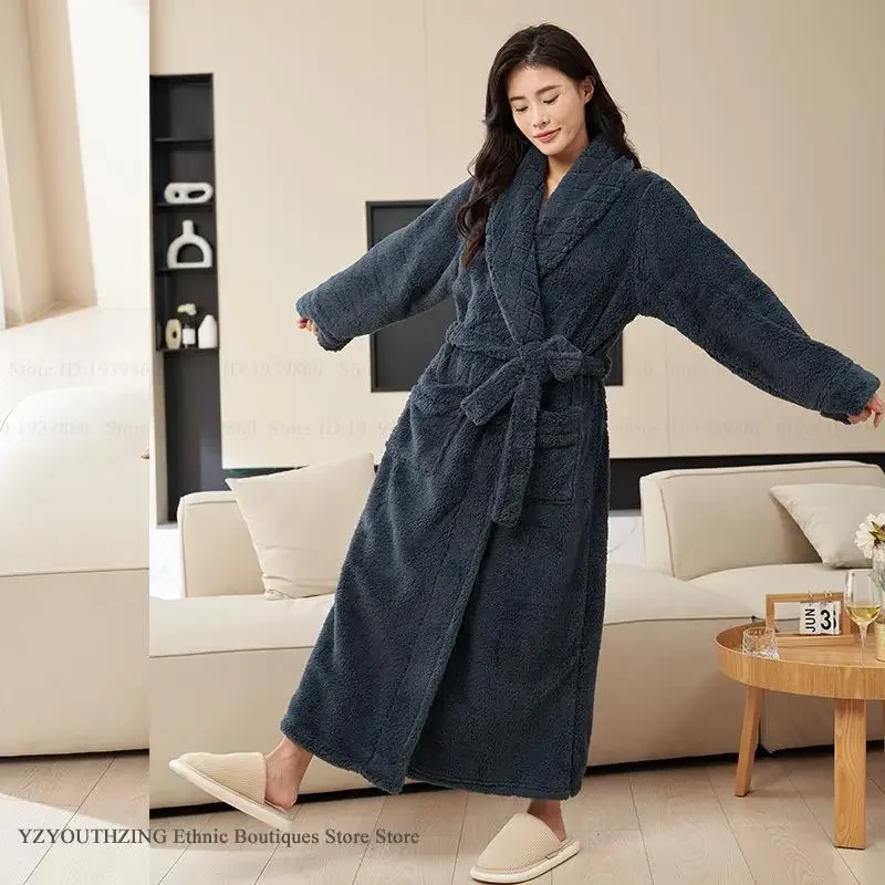 Thicken Flannel Female Long Robe Kimono Bathrobe Gown Winter New Sleepwear Home Dress Loose Warem Coral Fleece Lounge Wear
Thicken Flannel Female Long Robe Kimono Bathrobe Gown Winter New Sleepwear Home Dress Loose Warem Coral Fleece Lounge Wear