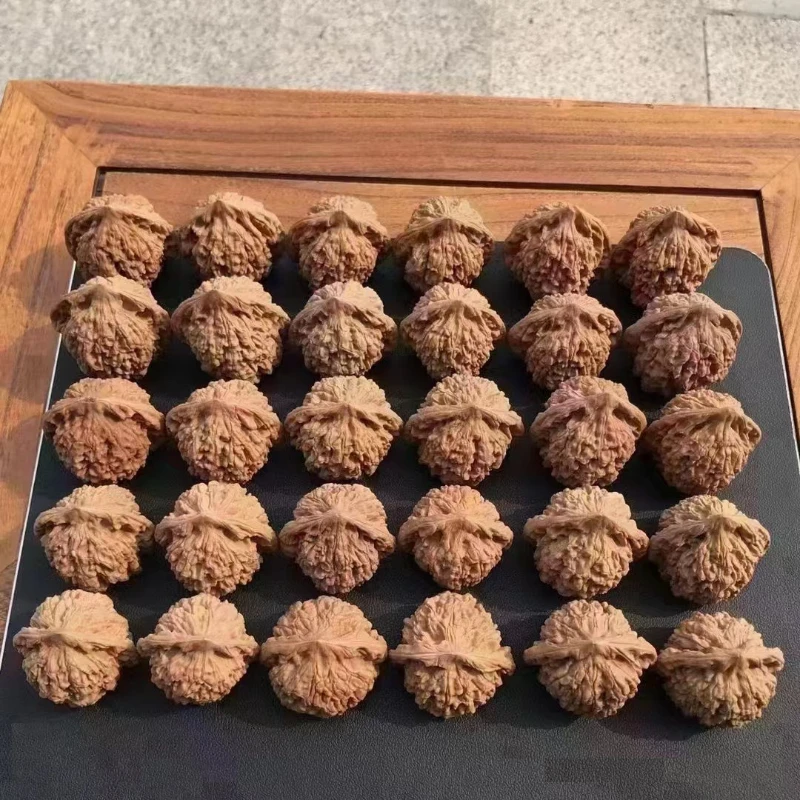 Original Skin Color Official Hat Wenwan Walnut Hand Massage Stress Relief Fidget Toy Collectible Gift for Men Office Decor
Original Skin Color Official Hat Wenwan Walnut Hand Massage Stress Relief Fidget Toy Collectible Gift for Men Office Decor