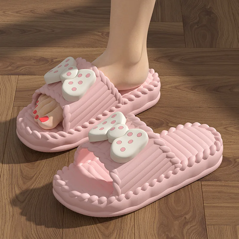 2026 New Women's Slippers Cute Butterfly Knot Beach Shoe Non Slip EVA Fashion Sandals Soft Sole Summer Women Shoes Free Shipping
2026 New Women's Slippers Cute Butterfly Knot Beach Shoe Non Slip EVA Fashion Sandals Soft Sole Summer Women Shoes Free Shipping
