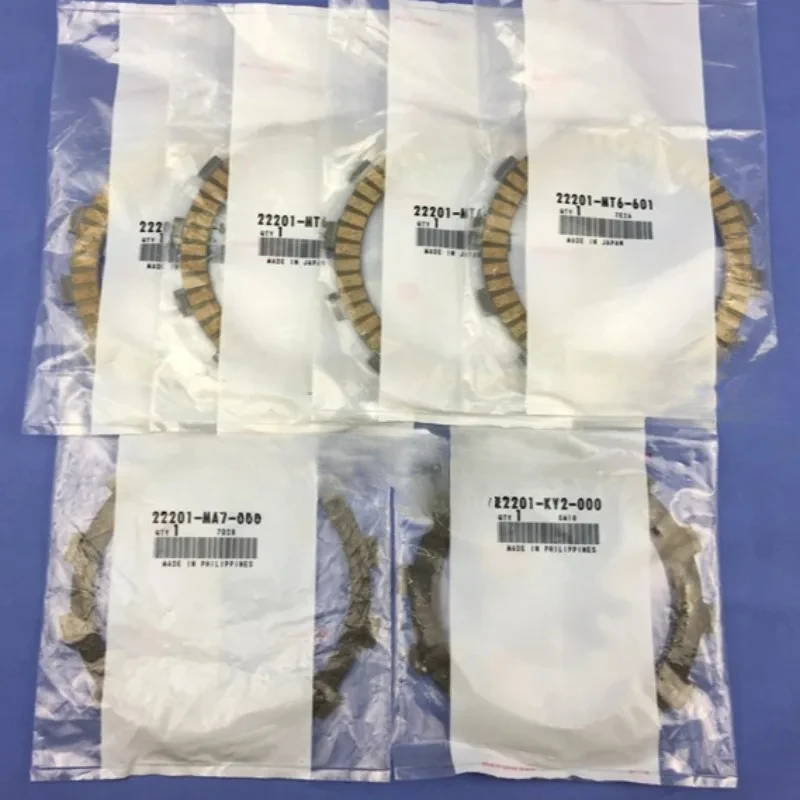 For Japan original CB400 VTEC clutch plate (3 types of wood chips in a total of 6 pieces as a set)
For Japan original CB400 VTEC clutch plate (3 types of wood chips in a total of 6 pieces as a set)