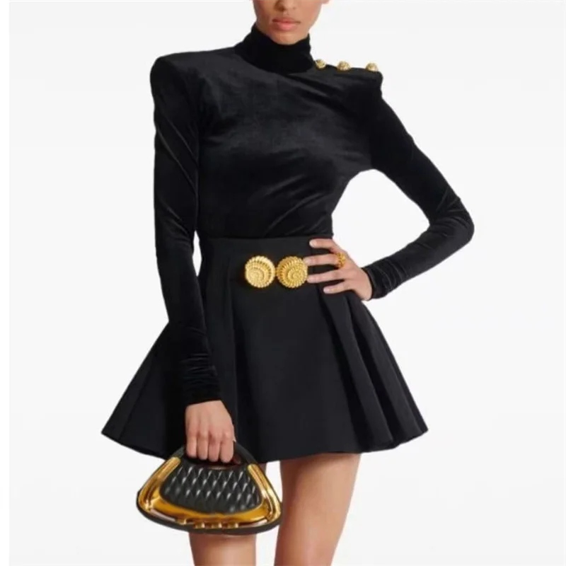 Spring new women's high neck metal button decorated velvet long sleeve T-shirt y2k fashion stretch slim base top half skirt suit
Spring new women's high neck metal button decorated velvet long sleeve T-shirt y2k fashion stretch slim base top half skirt suit
