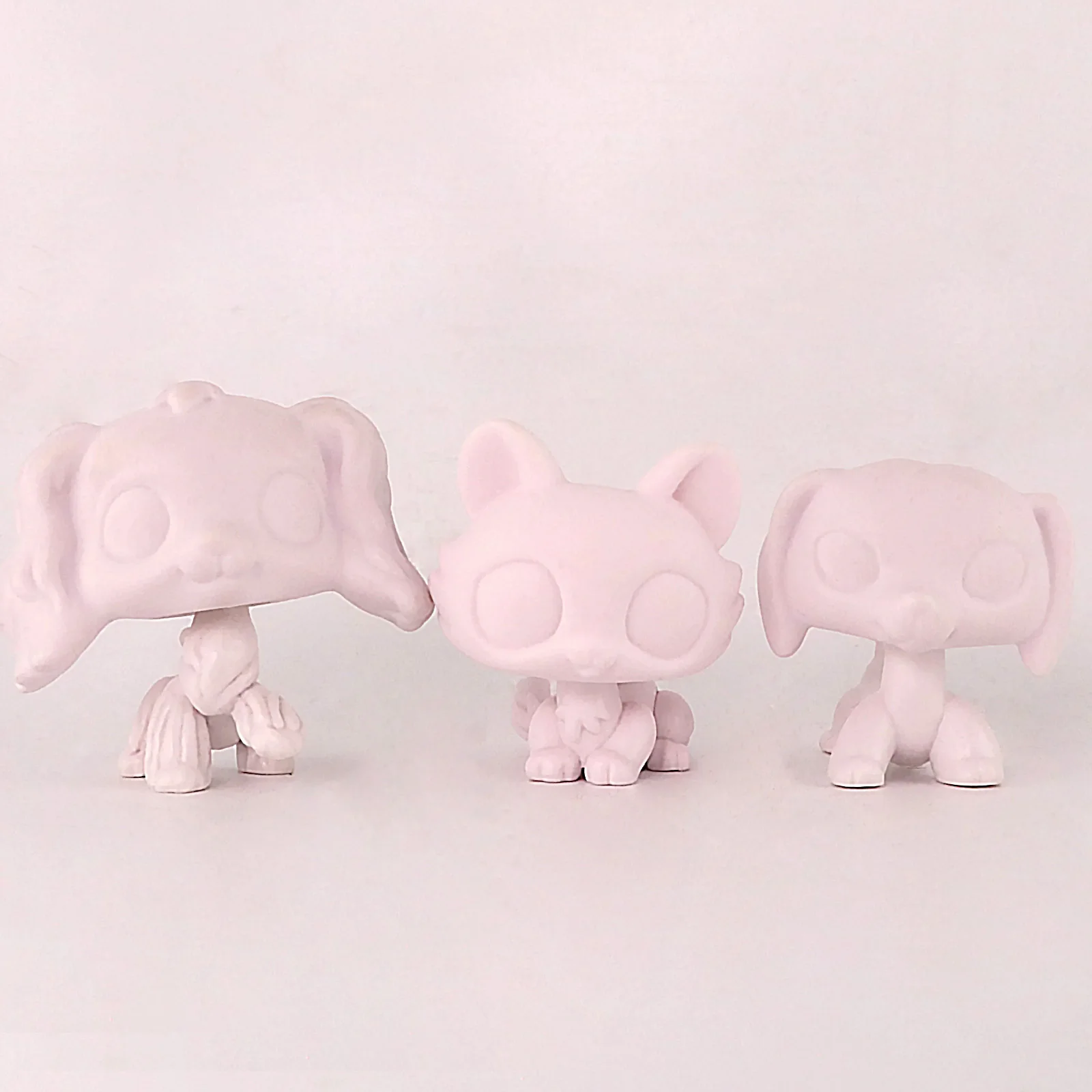 3pcs lps Minilpsshop Rare Animal White Base Cocker Spaniel Cat Dachshund DIY Paint Parent Toys Sending Boys and Girls Gifts
3pcs lps Minilpsshop Rare Animal White Base Cocker Spaniel Cat Dachshund DIY Paint Parent Toys Sending Boys and Girls Gifts
