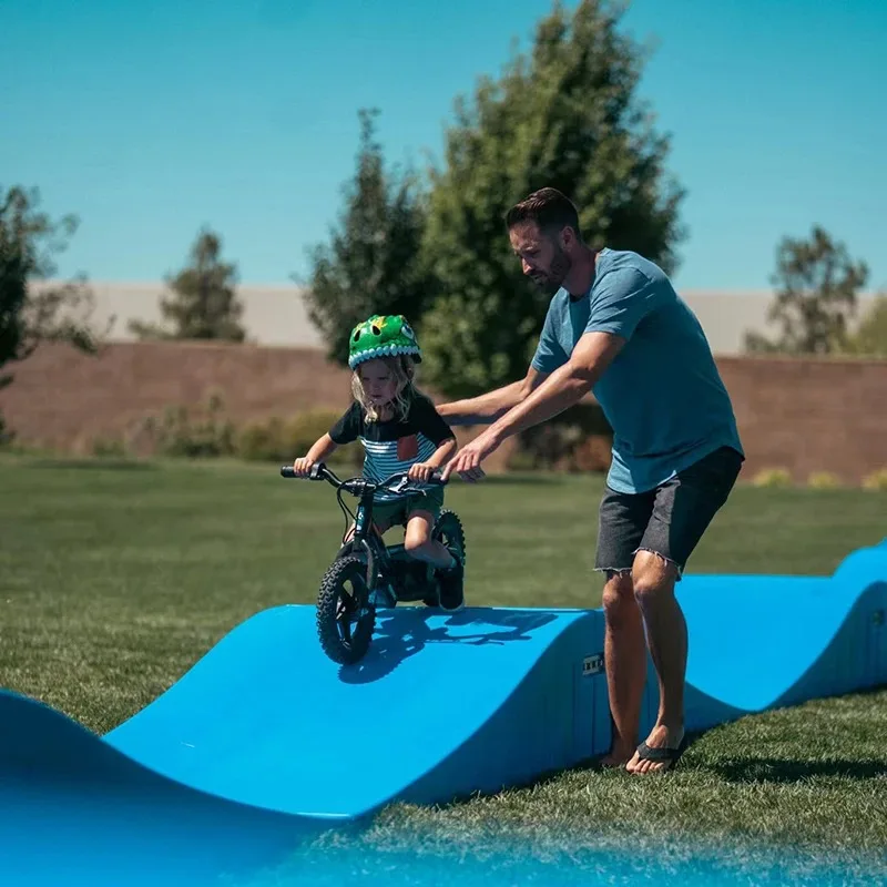 Портативная пластиковая модульная памп-трек-система нового типа, производство и проектирование, для велосипедов, скейтбордов, BMX, в продаже
Портативная пластиковая модульная памп-трек-система нового типа, производство и проектирование, для велосипедов, скейтбордов, BMX, в продаже