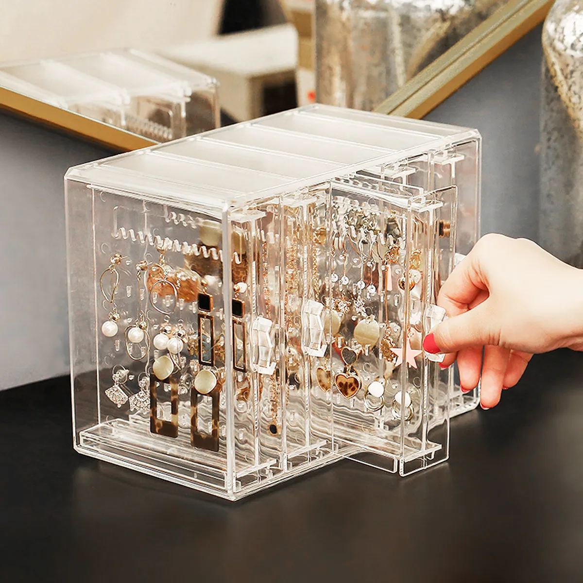 1Pcs Transparent Earring Storage Box High-Quality Plastic Dustproof Jewelry Organizer with Drawer Hooks for Ear Studs Hoops
1Pcs Transparent Earring Storage Box High-Quality Plastic Dustproof Jewelry Organizer with Drawer Hooks for Ear Studs Hoops