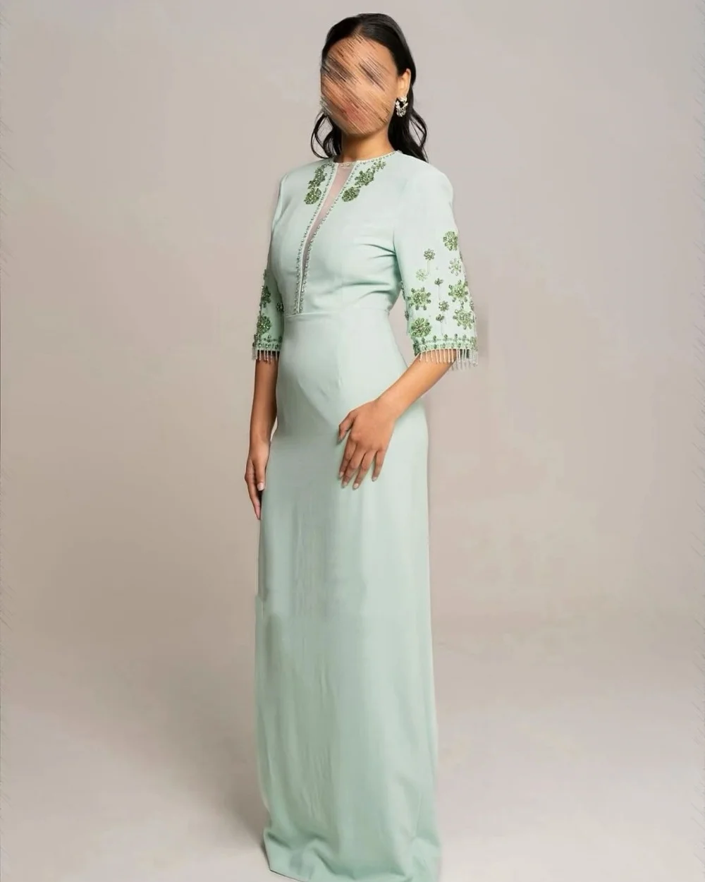 Индивидуальные вечерние платья прямого кроя с плиссировкой, пайетками и круглым вырезом, на заказ, для особых случаев, высокое качество
Индивидуальные вечерние платья прямого кроя с плиссировкой, пайетками и круглым вырезом, на заказ, для особых случаев, высокое качество