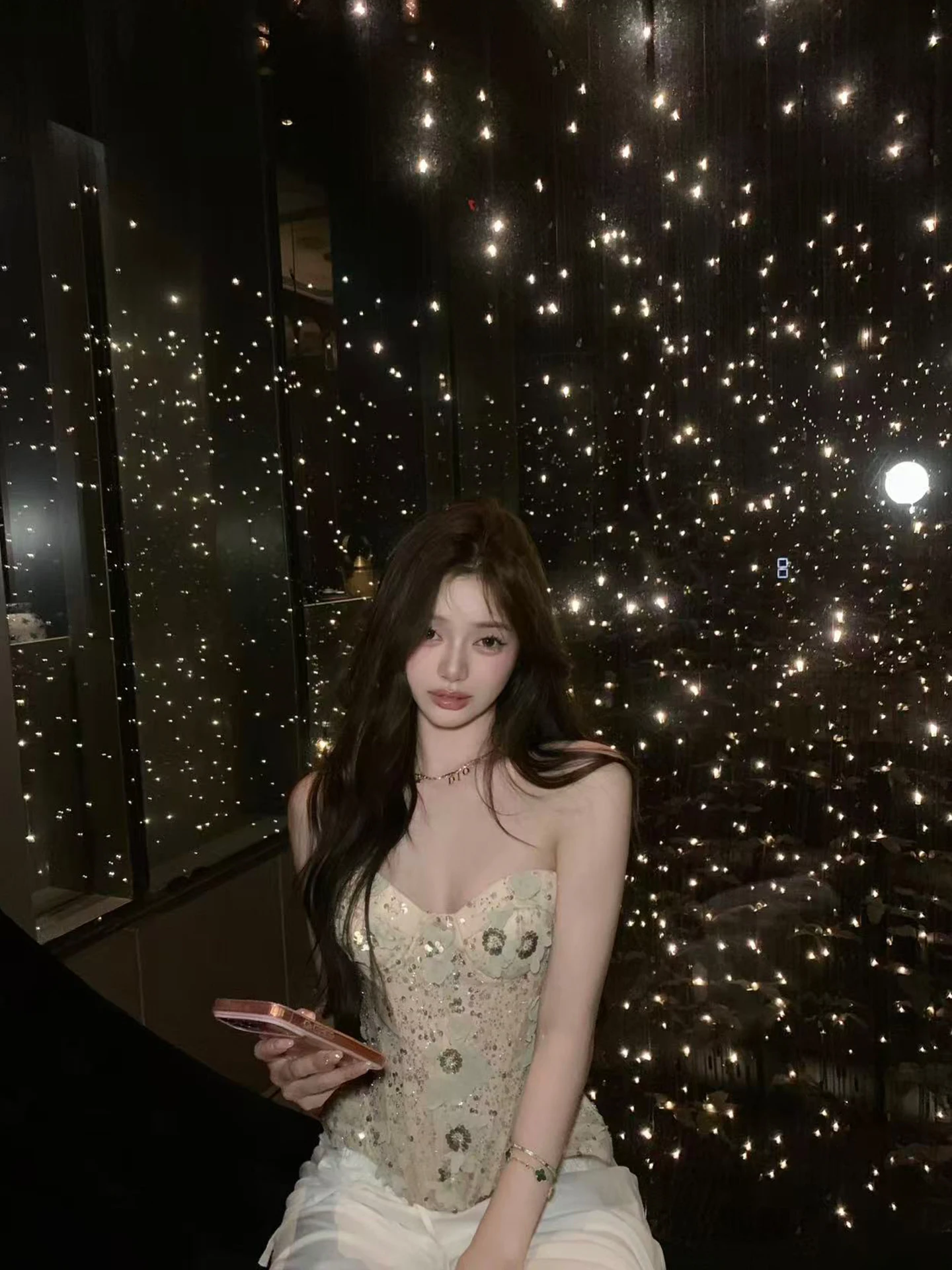 Chen Jiamin NNS Highline Antique Beauty Private Collection Heavy Embroidery Flower Fishbone Strapless Bustier Women's Fashion
Chen Jiamin NNS Highline Antique Beauty Private Collection Heavy Embroidery Flower Fishbone Strapless Bustier Women's Fashion
