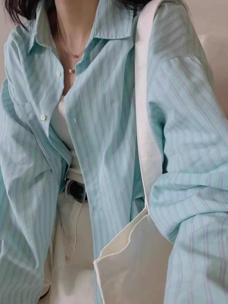 Korean Sle Early Autumn Long Sve Stripe irt Women's Spring New Single Button Faionable Youthful High-End Top Trendy
Korean Sle Early Autumn Long Sve Stripe irt Women's Spring New Single Button Faionable Youthful High-End Top Trendy